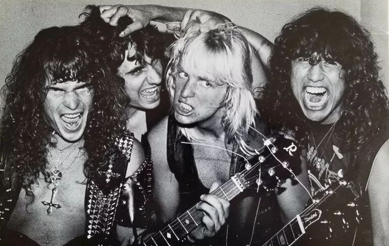 Slayer leta 1983. Od leve: Kerry King, Dave Lombardo, Jeff Hanneman in Tom Araya.
