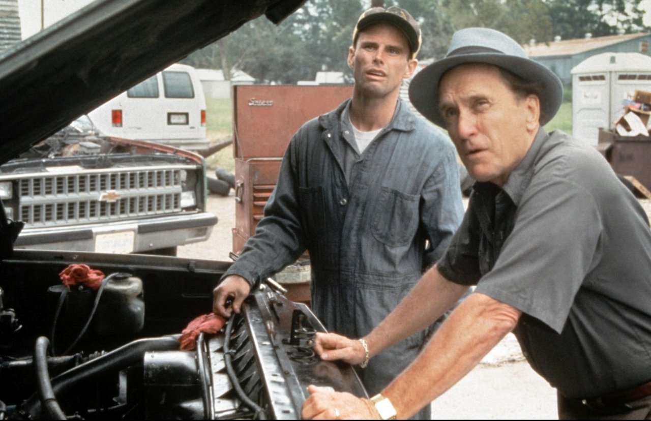 Še ena čudovita Duvallova drama je Apostol (1997).