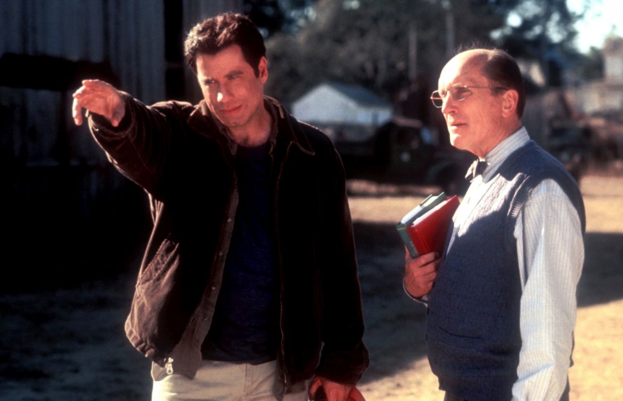 Duvall in Travolta v filmu Fenomen (1996).