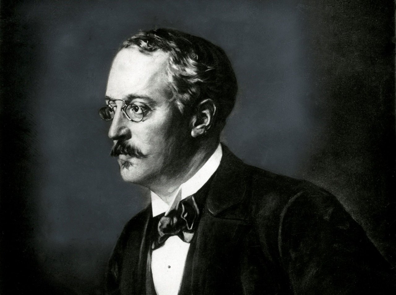 Rudolf Diesel je izginil z ladje sredi Rokavskega preliva Rudolf Diesel je izginil z ladje sredi Rokavskega preliva